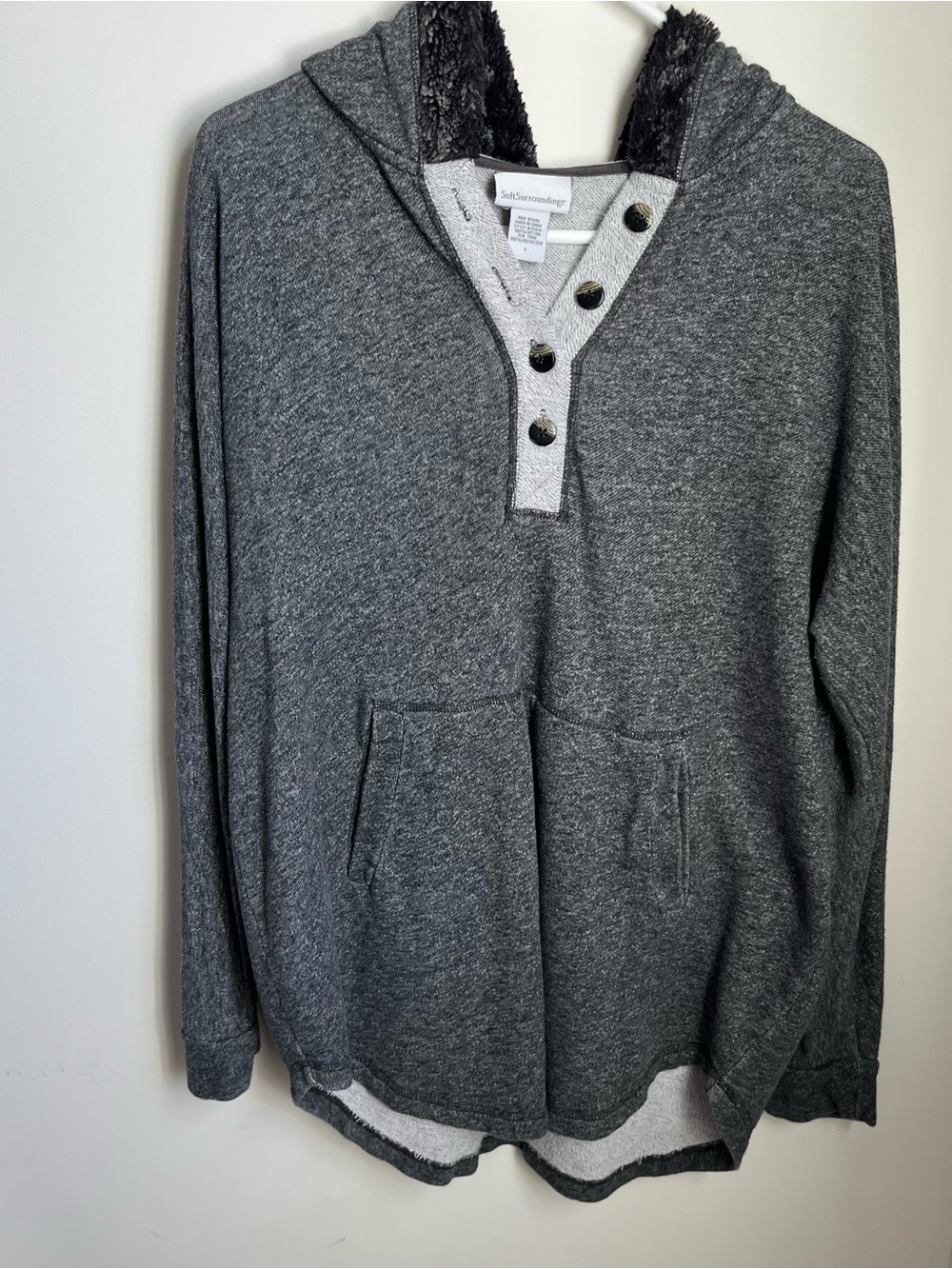 Soft Surroundings Cabin Cuddle Up Sweatshirt Hoodie Tunic Small Gray Fur Trim